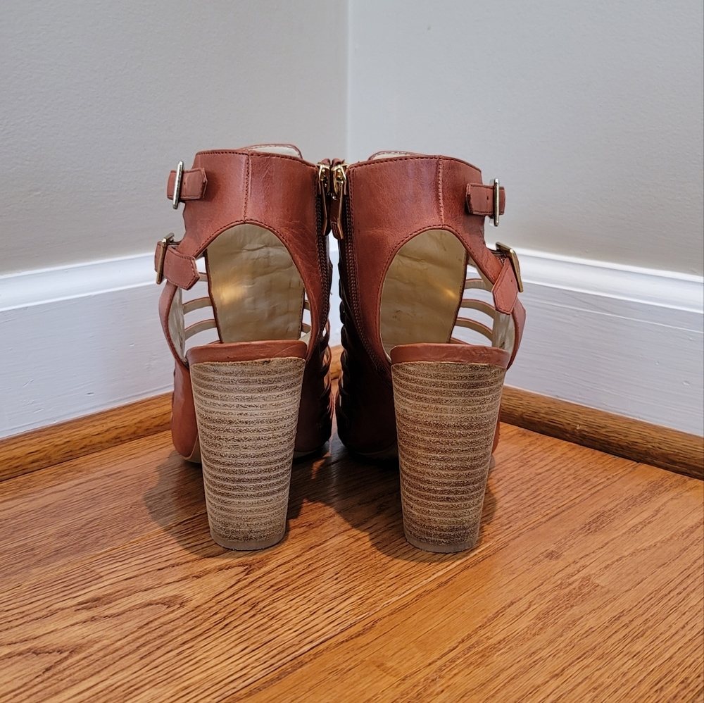 Vince Camuto Medow Sandal Booties. Size 10. - Picture 6 of 11
